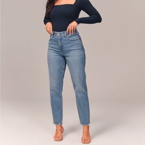 Abercrombie high rise curve love mom jeans